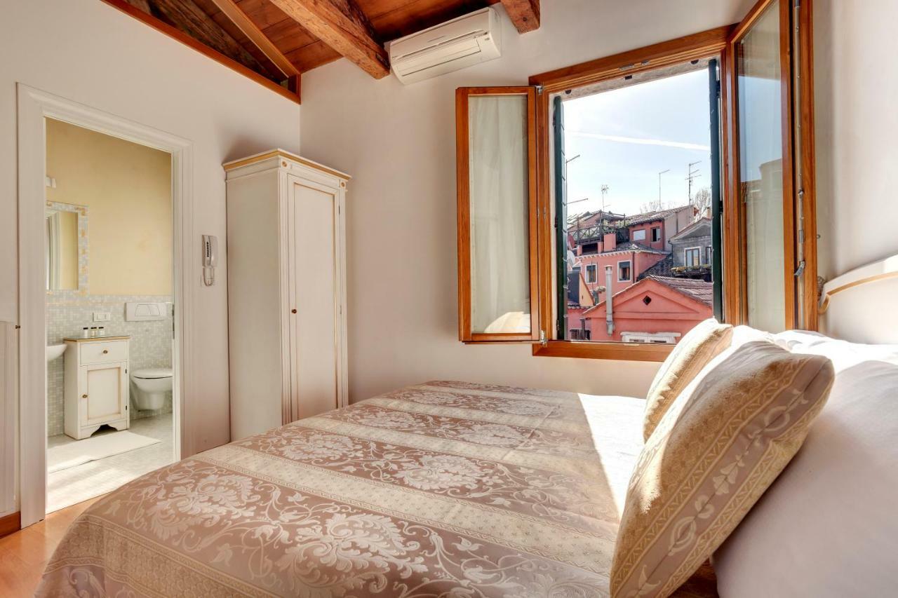 Apartamento Nikki House Venecia Exterior foto