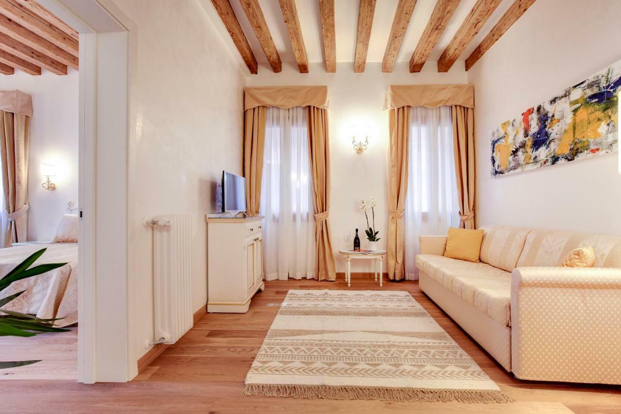 Apartamento Nikki House Venecia Exterior foto